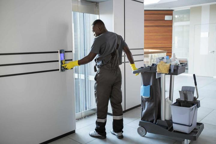 Entreprise nettoyage bureaux Martinique